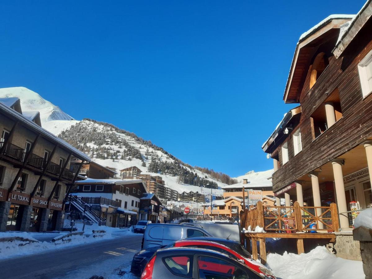 Studio Lägenhet Allos Exteriör bild