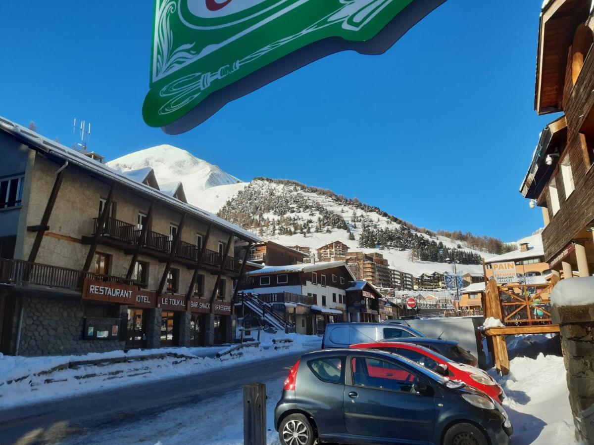 Studio Lägenhet Allos Exteriör bild